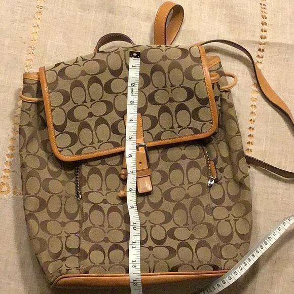 Coach backpack - Picture 3 of 7